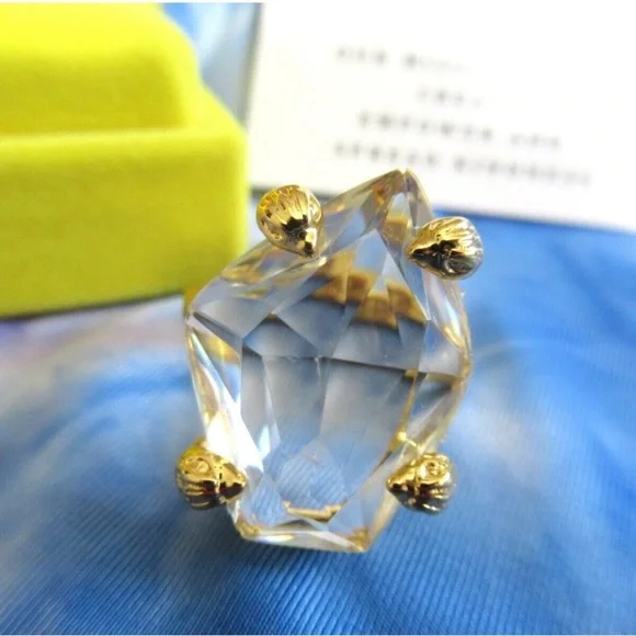 Kurt Geiger London Eagle Stone Clear Asymmetrical Shape Cocktail Ring Size 7 - Picture 7 of 8